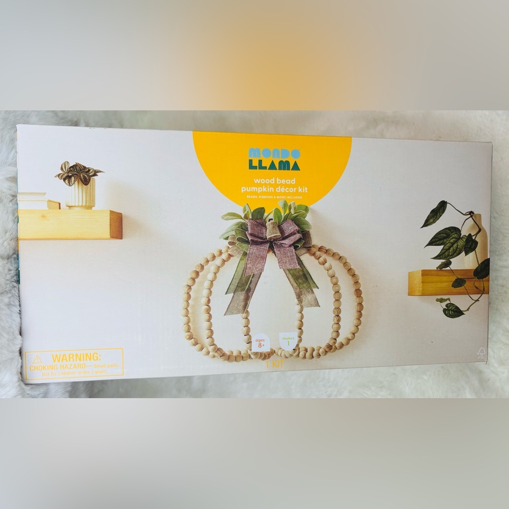 Mondo LLama DIY pumpkin Wood bead halloween Door Wreath - NIB -Art crafting
